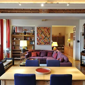 Splendid Housing Apartamento