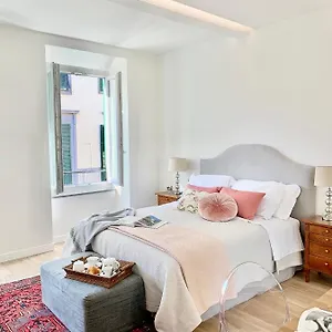 nr8-santa-croce-apartment.it-tuscanyhotel.com/