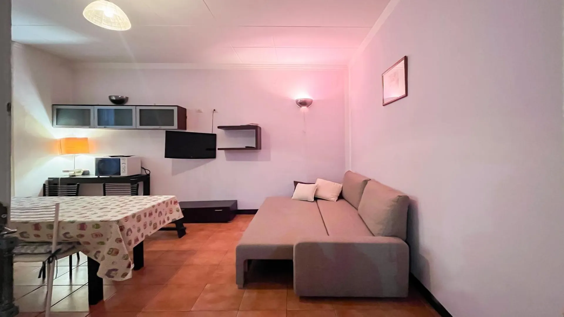 Casa Vacanza Milán 0*,  Italia